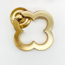 Load image into Gallery viewer, Clover leaf drop pulls