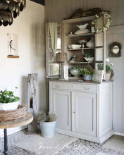 Load image into Gallery viewer, Jeanne d’Arc Living magazine 3rd issue 2026