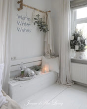 Load image into Gallery viewer, Jeanne d’Arc Living
Special Christmas edition 2026