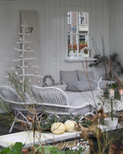 Load image into Gallery viewer, Jeanne d’Arc Living
Special Christmas edition 2026