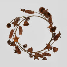 Load image into Gallery viewer, Canter rusty wreath
