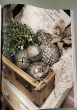 Load image into Gallery viewer, Jeanne d’Arc living Christmas 2024 magazine “The wonderful Christmas Season “
