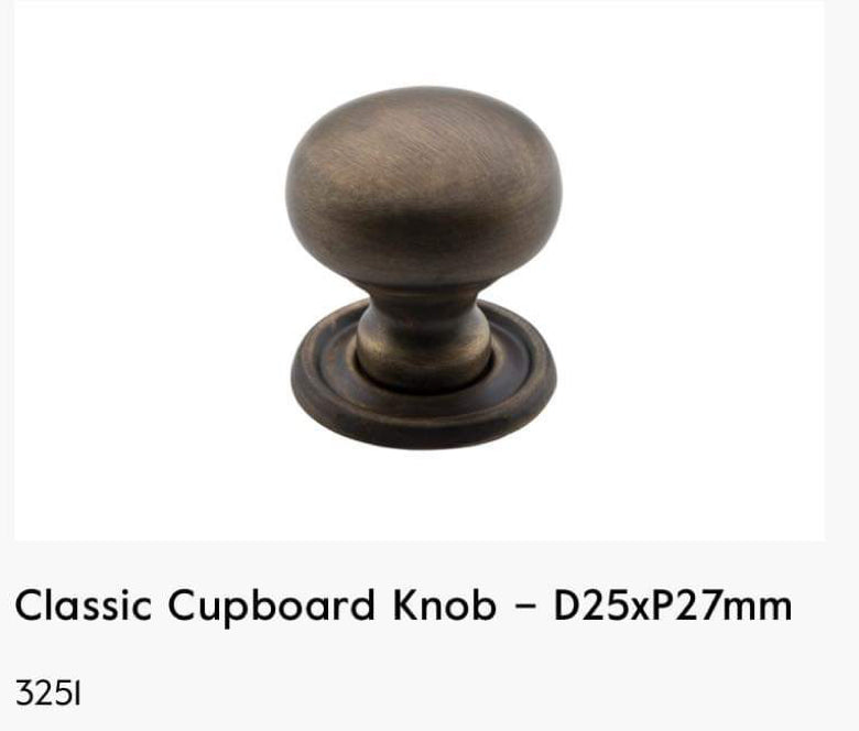 Tradco 3251 Classic Cupboard Knob