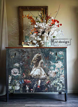 Load image into Gallery viewer, Redesign with Prima A1 decouparge fiber Dreamlike trails

